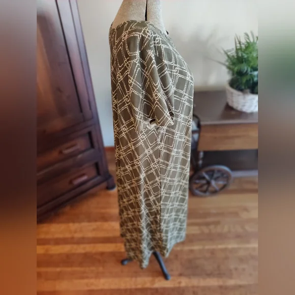 Luluroe Olive Green Patterned Dress 2XL - Picture 4 of 7